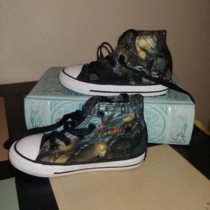 Batman Converse
